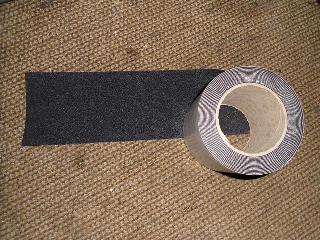 Non slip tape